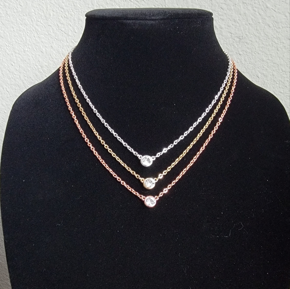 Nwot Liv Oliver Tri Color Multi Layer Necklace - image 3